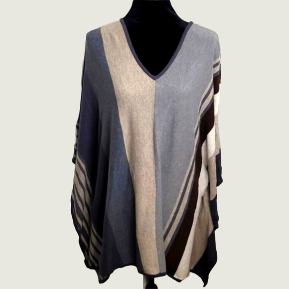 CABi Poncho Sweater - Picture 1 of 10